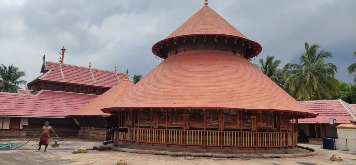 A temple with Palace like structure