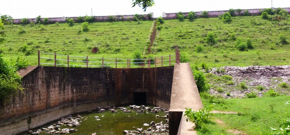 Greenery view of dam