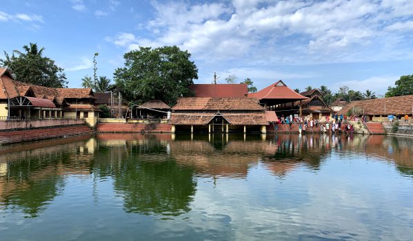 Places to See in Alleppey: Venice of the East 6 sreekrishna-swamy-temple-ambalappuzha