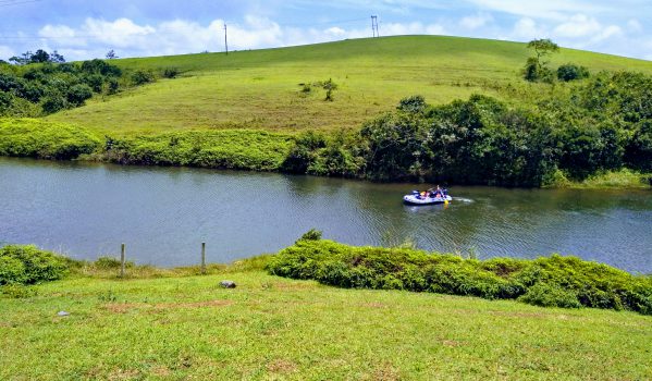 Places to Visit in Vagamon: Hills, Pine Forests & Tea 4 vagamon-meadows-lake