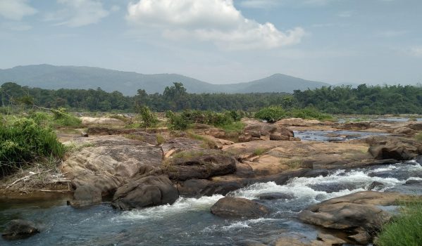 paniyeli-poru-waterfalls